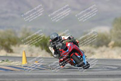 media/Jan-15-2026-Racers Edge (Thu) [[dfebeb70ab]]/2-A Group/Session 5 (Turn 5)/